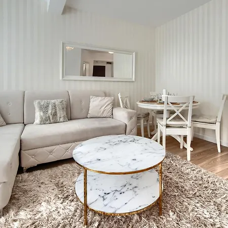 Kajuta Ii - Acco Rent *